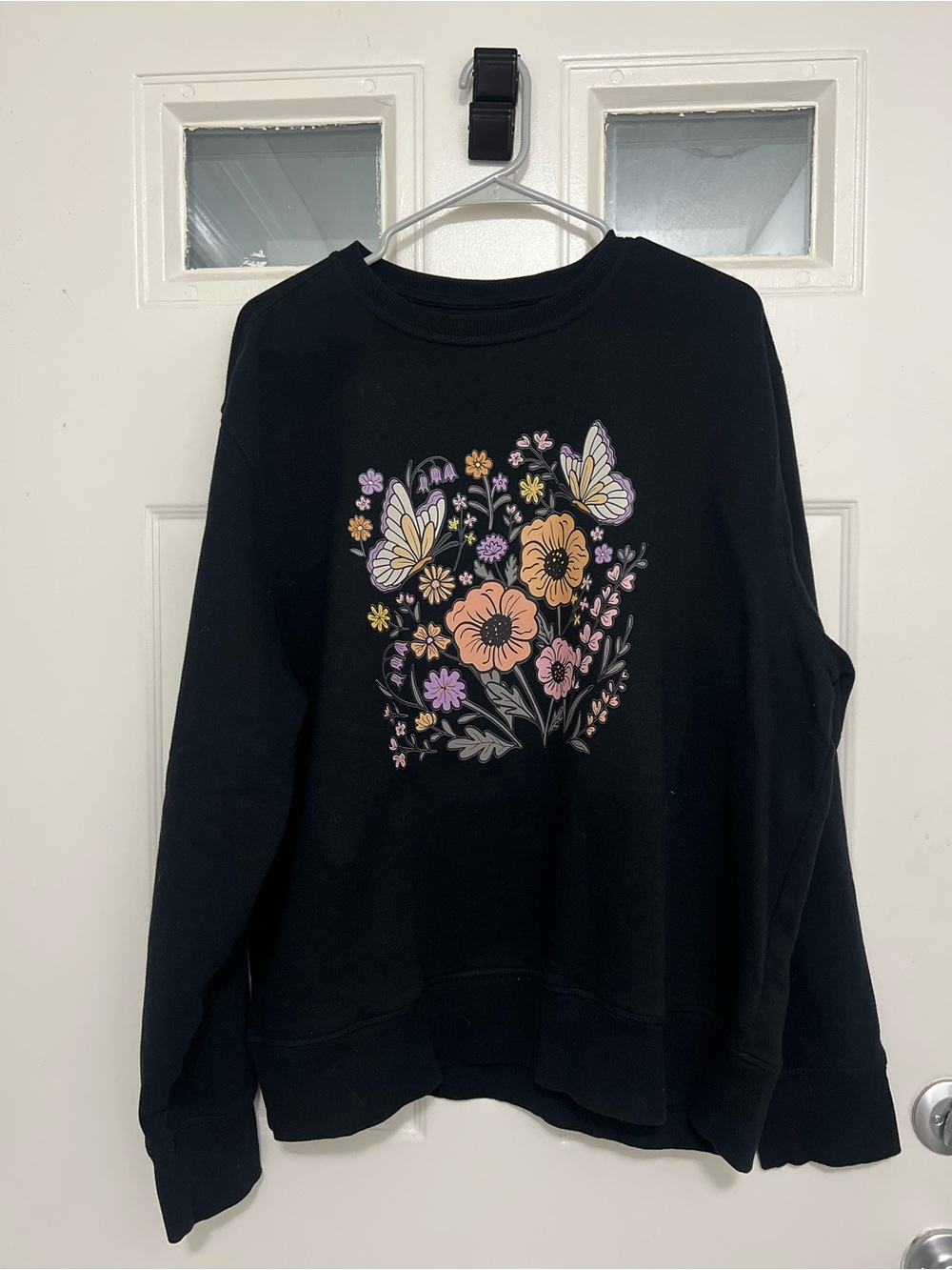 Black Floral & Butterfly Sweatshirt - Women